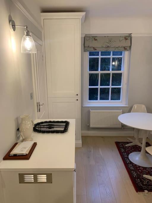 South Kensington Studio Лондон Екстериор снимка