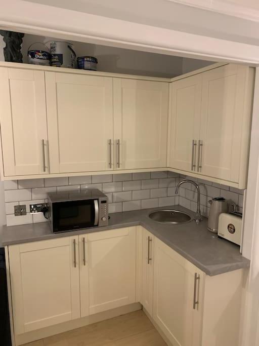 South Kensington Studio Лондон Екстериор снимка